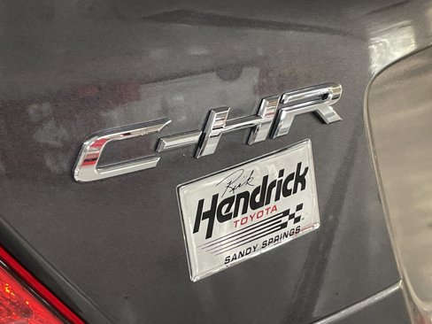 Certified 2020 Toyota C-HR LE image 33