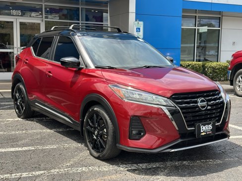 Used 2021 Nissan Kicks SR image 1