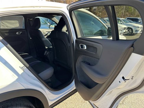 Certified 2024 Volvo C40 Recharge Core w/ Climate Package image 12