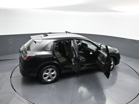 Certified 2023 Honda HR-V LX image 43