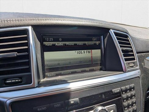 Used 2014 Mercedes-Benz ML 550 4MATIC image 11