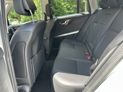 Used 2012 Mercedes-Benz GLK 350 2WD image 18