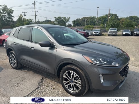 Used 2022 Ford Escape SEL image 8