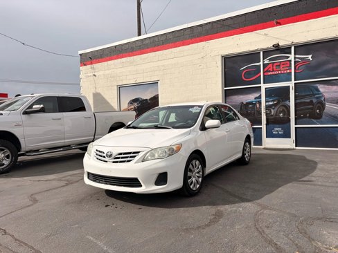 Used 2013 Toyota Corolla LE Special Edition image 3