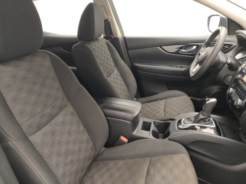 Used 2018 Nissan Rogue Sport SV image 21