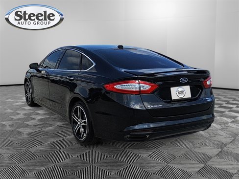 Used 2015 Ford Fusion Titanium image 3