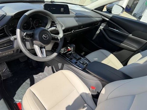 New 2025 MAZDA CX-30 AWD 2.5 S w/ Preferred Package image 2