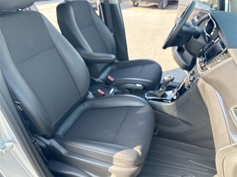 Certified 2022 Buick Encore Preferred image 27