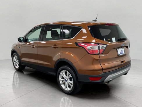 Used 2017 Ford Escape SE w/ SE Cold Weather Package image 7