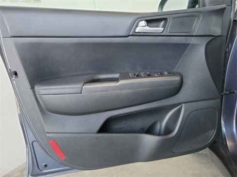 Certified 2022 Kia Sportage LX image 16