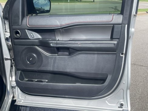 Used 2019 Ford Expedition Limited w/ Equipment Group 303A image 12