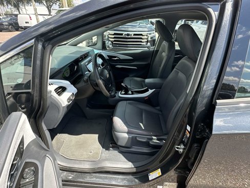 Used 2020 Chevrolet Bolt Premier w/ Infotainment Package image 2