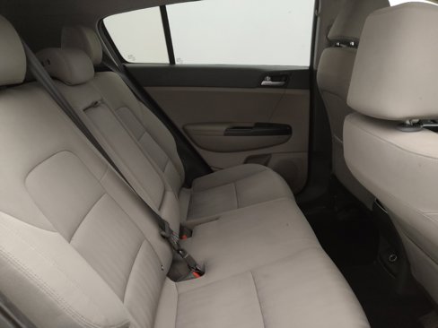 Used 2019 Kia Sportage LX image 19
