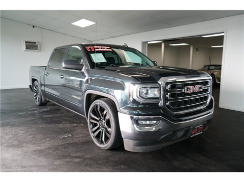 Used 2017 GMC Sierra 1500 SLE w/ SLE Value Package image 8
