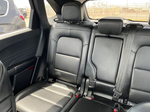 Used 2022 Ford Escape SEL image 39