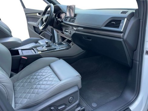 Used 2019 Audi SQ5 Prestige image 26