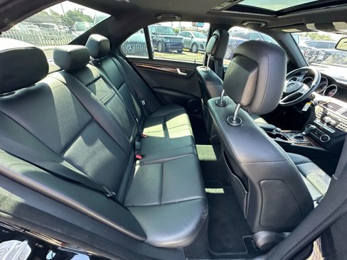 Used 2012 Mercedes-Benz C 250 Sedan image 14