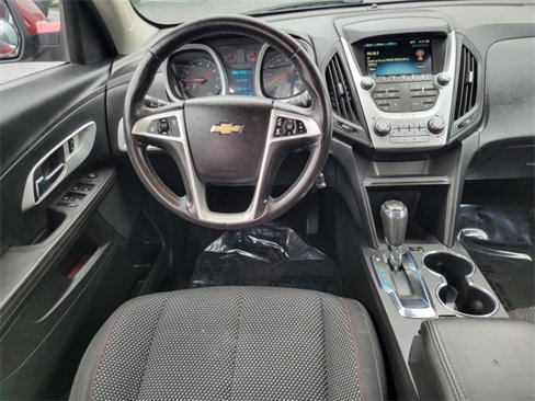 Used 2017 Chevrolet Equinox LT w/ Convenience Package image 5