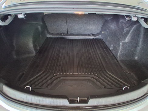 Used 2021 Chevrolet Malibu RS image 25