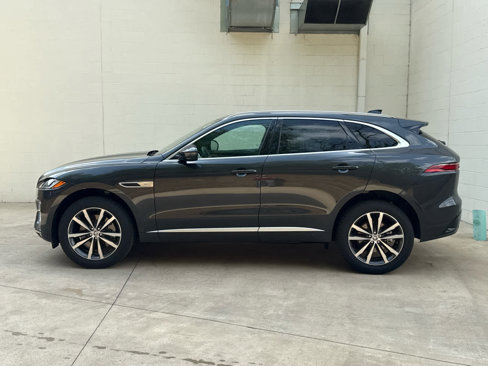New 2026 Jaguar F-PACE R-Dynamic S image 7