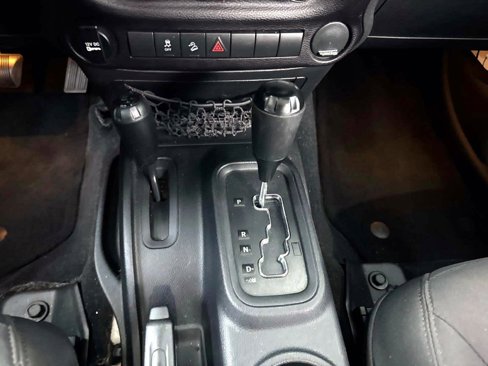 Used 2015 Jeep Wrangler Unlimited Sport image 24