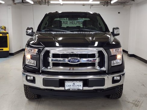 Used 2017 Ford F150 XLT image 2