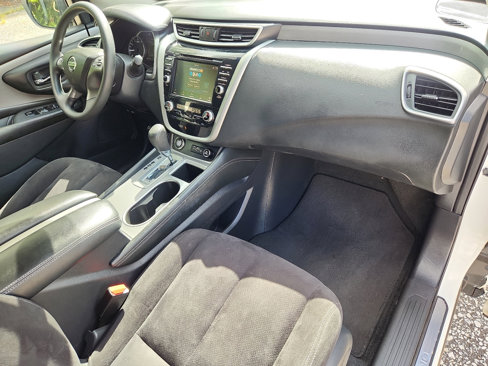 Used 2019 Nissan Murano S image 11