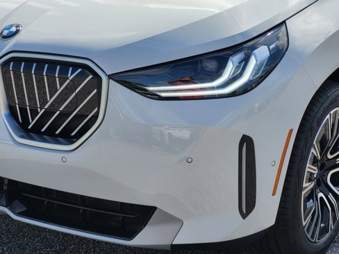 New 2025 BMW X3 xDrive30i w/ Premium Package image 8