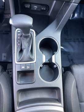 Used 2020 Kia Sportage LX image 12