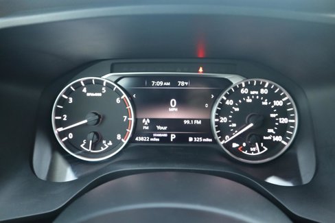 Used 2023 Nissan Rogue SV w/ SV Premium Package image 23
