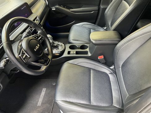 Used 2024 Kia Seltos SX w/ SX Sunroof Package image 20
