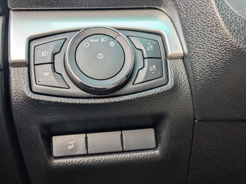Used 2017 Ford Explorer XLT w/ Equipment Group 202A image 15