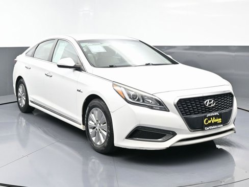 Used 2016 Hyundai Sonata SE image 3