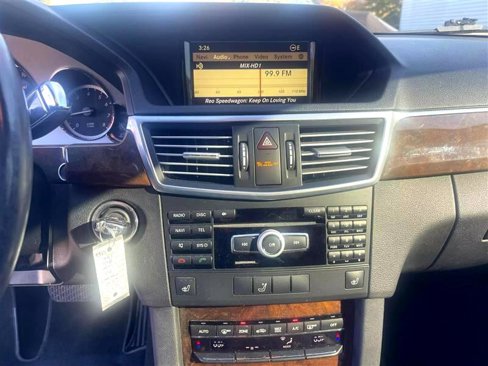 Used 2012 Mercedes-Benz E 350 4MATIC Wagon image 15