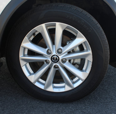 Used 2019 Nissan Rogue Sport SV image 48