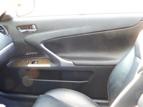 Used 2012 Lexus IS 250C image 30