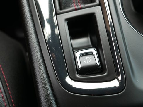 Used 2022 Chevrolet Equinox RS w/ RS Leather Package image 31