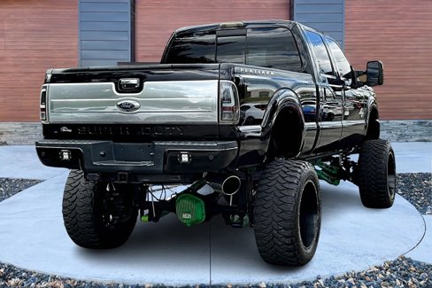 Used 2016 Ford F250 Platinum w/ FX4 Off-Road Package image 11