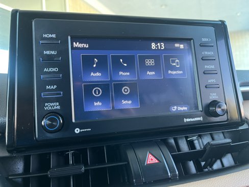 Used 2021 Toyota RAV4 XLE image 27