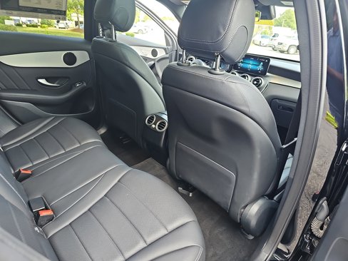 Certified 2022 Mercedes-Benz GLC 300 image 12