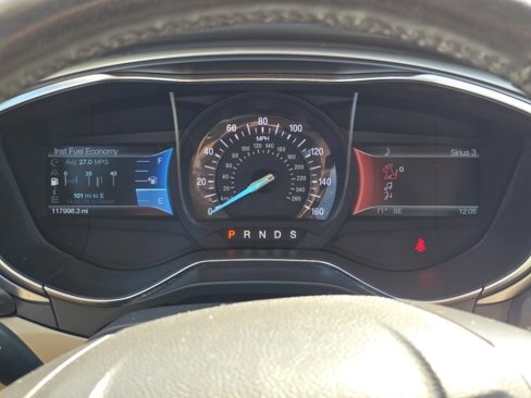 Used 2013 Ford Fusion SE image 22