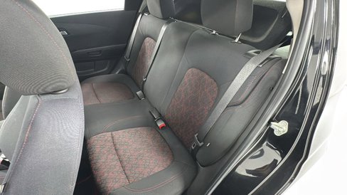 Used 2018 Chevrolet Sonic LT w/ Convenience Package image 12