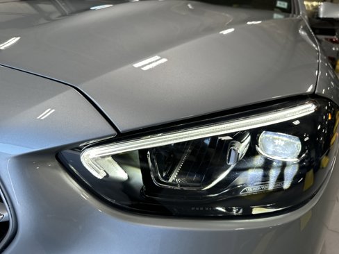 Certified 2022 Mercedes-Benz C 300 4MATIC Sedan image 10