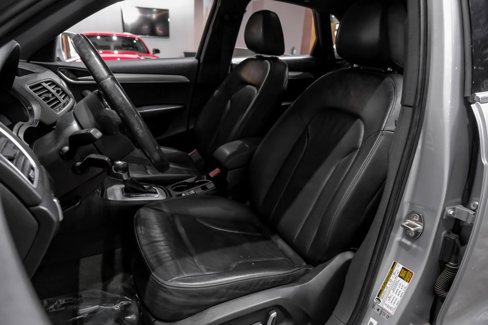 Used 2016 Audi Q3 2.0T Premium Plus w/ Technology Package image 4