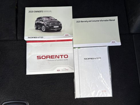 Used 2020 Kia Sorento LX image 47