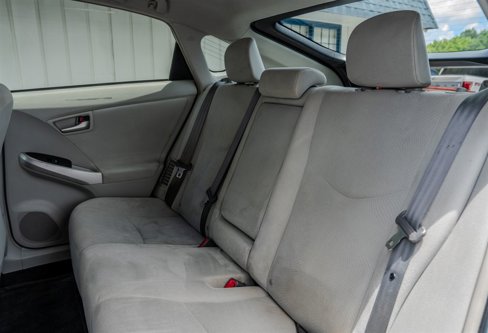 Used 2015 Toyota Prius image 29