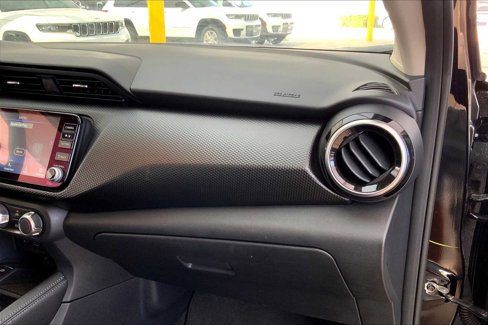Used 2023 Nissan Kicks SV image 18