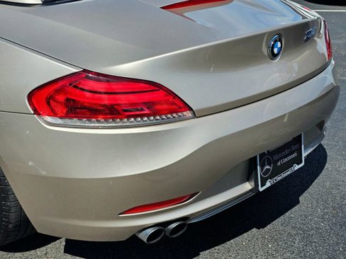 Used 2012 BMW Z4 sDrive28i image 14