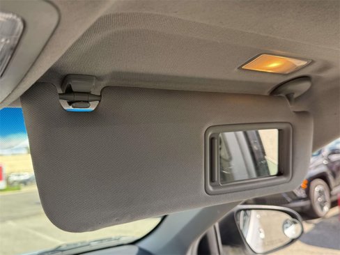 Used 2012 Toyota Camry image 29