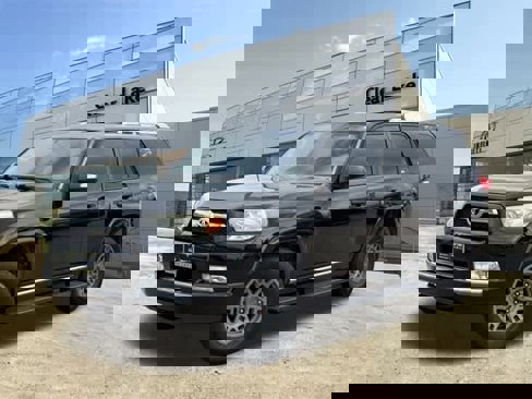 Used 2011 Toyota 4Runner Limited image 1